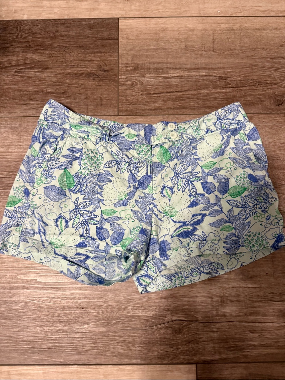 Vineyard Vines Blue & Green Floral Shorts